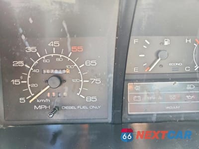 Zdjęcie 9 z 12 samochodu: 1994 ISUZU NPR VIN:JALB4B1K9R7003099 - miniatura