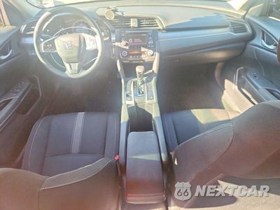 Zdjęcie 8 z 12 samochodu: 2018 HONDA CIVIC LX VIN:19XFC2F53JE020641 - miniatura