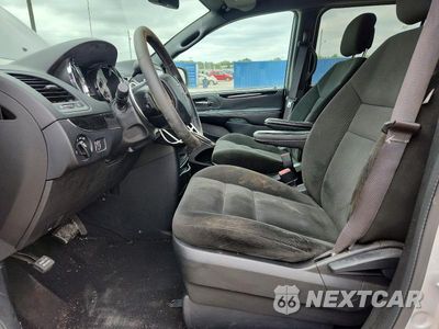 Zdjęcie 7 z 13 samochodu: 2016 DODGE GRAND CARAVAN SE VIN:2C4RDGBG5GR285129 - miniatura