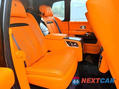 Zdjęcie 11 z 13 samochodu: 2025 ROLLS-ROYCE CULLINAN BLACK BADGE VIN:SLA43HA0XSU228029 - miniatura