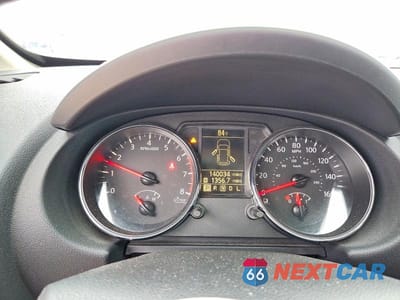 Zdjęcie 9 z 14 samochodu: 2013 NISSAN ROGUE S VIN:JN8AS5MT8DW027003 - miniatura