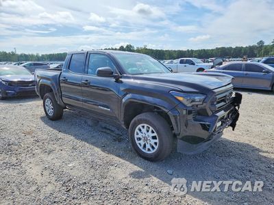 Czwarte zdjęcie samochodu z boku: 2026 TOYOTA TACOMA SR5 VIN:3TYKB5FN8TT038066 - miniatura