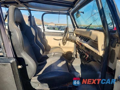 Zdjęcie 10 z 13 samochodu: 1989 JEEP WRANGLER / YJ SAHARA VIN:2J4FY49T2KJ156923 - miniatura