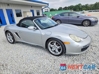 Czwarte zdjęcie samochodu z boku: 2005 PORSCHE BOXSTER VIN:WP0CA29855U710493 - miniatura