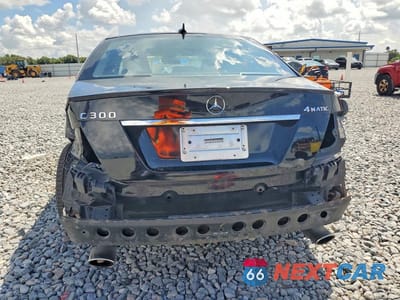Zdjęcie 6 z 13 samochodu: 2011 MERCEDES-BENZ C 300 4MATIC VIN:WDDGF8BB8BR165227 - miniatura