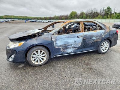 2013 TOYOTA CAMRY XLE 4T4BF1FK1DR308123 - główne zdjęcie licytacji z USA - miniatura