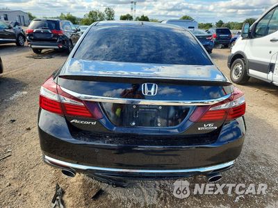 Zdjęcie 6 z 13 samochodu: 2017 HONDA ACCORD TOURING VIN:1HGCR3F91HA005015 - miniatura
