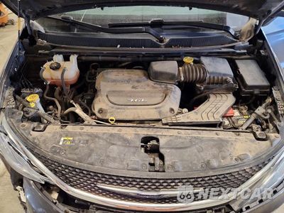 Zdjęcie 12 z 13 samochodu: 2018 CHRYSLER PACIFICA TOURING PLUS VIN:2C4RC1FG2JR101864 - miniatura