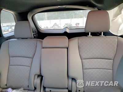 Zdjęcie 10 z 13 samochodu: 2021 HONDA PASSPORT EXL VIN:5FNYF7H58MB002578 - miniatura