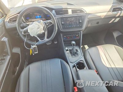Zdjęcie 8 z 14 samochodu: 2023 VOLKSWAGEN TIGUAN SE R-LINE BLACK VIN:3VVCB7AX6PM132717 - miniatura