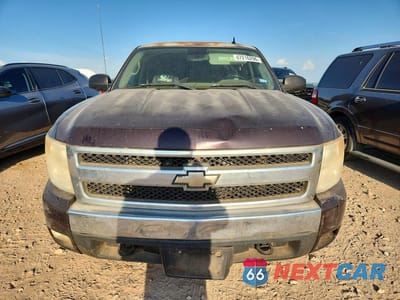 Piąte zdjęcie samochodu w środku: 2008 CHEVROLET SILVERADO K1500 VIN:2GCEK19J681231972 - miniatura
