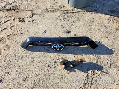 Zdjęcie 12 z 13 samochodu: 2015 TOYOTA 4RUNNER SR5 PREMIUM VIN:JTEBU5JR3F5223177 - miniatura