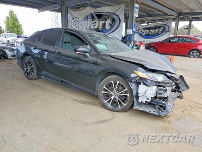 Czwarte zdjęcie samochodu z boku: 2019 TOYOTA CAMRY SE VIN:4T1B11HK4KU800731 - miniatura