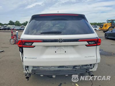 Zdjęcie 6 z 13 samochodu: 2025 TOYOTA GRAND HIGHLANDER HYBRID MAX PLATINUM VIN:5TDADAB51SS015601 - miniatura