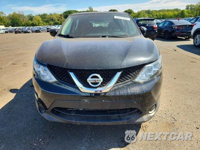 Piąte zdjęcie samochodu w środku: 2018 NISSAN ROGUE SPORT S VIN:JN1BJ1CP9JW108719 - miniatura