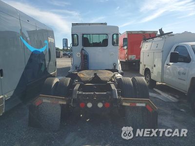 Zdjęcie 6 z 12 samochodu: 2017 KENWORTH T370 SEMI TRUCK VIN:2XKHAJ8X7HM160466 - miniatura