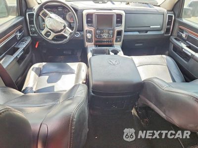 Zdjęcie 8 z 12 samochodu: 2017 RAM 1500 LARAMIE VIN:1C6RR7NT7HS546360 - miniatura