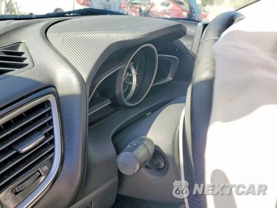 Zdjęcie 9 z 12 samochodu: 2014 MAZDA 3 GRAND TOURING VIN:JM1BM1M77E1200806 - miniatura