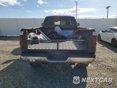 Zdjęcie 6 z 12 samochodu: 1997 DODGE RAM 2500 VIN:3B7KF23D4VM576633 - miniatura
