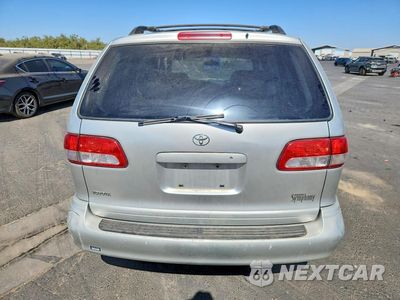 Zdjęcie 6 z 14 samochodu: 2003 TOYOTA SIENNA LE VIN:4T3ZF13C03U518417 - miniatura