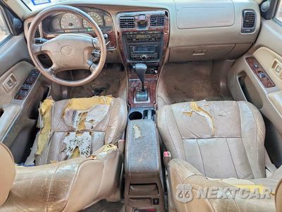 Zdjęcie 8 z 12 samochodu: 2001 TOYOTA 4RUNNER LIMITED VIN:JT3GN87R310211413 - miniatura