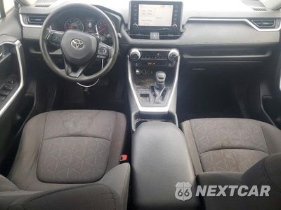 Zdjęcie 8 z 13 samochodu: 2020 TOYOTA RAV4 XLE VIN:JTMW1RFV7LD522037 - miniatura