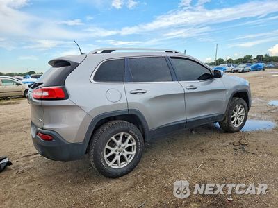 Trzecie zdjęcie samochodu z tyłu: 2017 JEEP CHEROKEE LATITUDE VIN:1C4PJMCS7HW656303 - miniatura