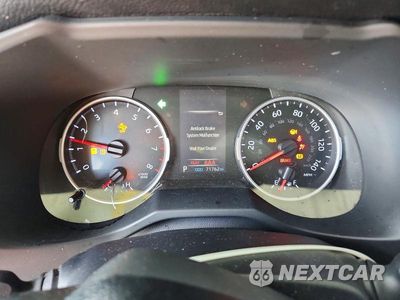 Zdjęcie 9 z 13 samochodu: 2019 TOYOTA RAV4 LE VIN:2T3H1RFV4KW006146 - miniatura