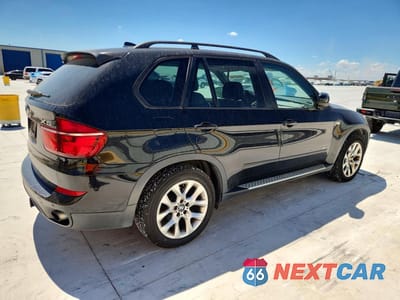 Trzecie zdjęcie samochodu z tyłu: 2013 BMW X5 XDRIVE35I VIN:5UXZV4C58D0B22474 - miniatura
