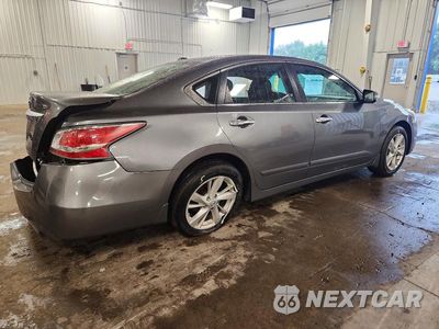 Trzecie zdjęcie samochodu z tyłu: 2015 NISSAN ALTIMA 2.5 SV VIN:1N4AL3AP3FC260141 - miniatura