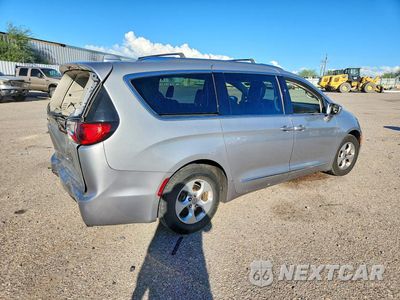 Trzecie zdjęcie samochodu z tyłu: 2017 CHRYSLER PACIFICA TOURING L PLUS VIN:2C4RC1EG8HR636306 - miniatura