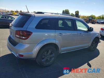 Trzecie zdjęcie samochodu z tyłu: 2019 DODGE JOURNEY CROSSROAD VIN:3C4PDDGG5KT838611 - miniatura