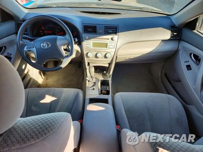 Zdjęcie 8 z 13 samochodu: 2007 TOYOTA CAMRY LE VIN:4T1BE46KX7U144714 - miniatura