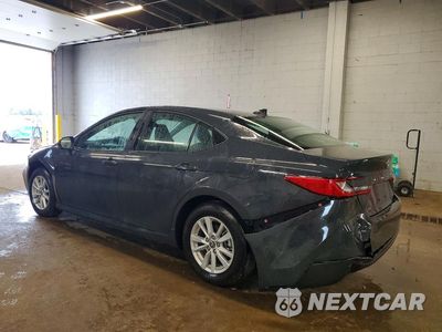 Drugie zdjęcie samochodu z przodu: 2026 TOYOTA CAMRY LE VIN:4T1DAACK4TU759440 - miniatura