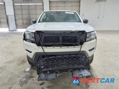 Piąte zdjęcie samochodu w środku: 2024 NISSAN FRONTIER S VIN:1N6ED1CL9RN662484 - miniatura