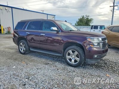 Czwarte zdjęcie samochodu z boku: 2017 CHEVROLET TAHOE C1500 LT VIN:1GNSCBKC2HR301774 - miniatura