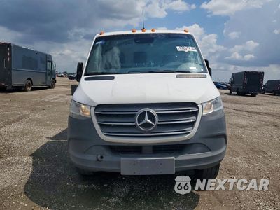 Piąte zdjęcie samochodu w środku: 2019 MERCEDES-BENZ SPRINTER 3500/4500 VIN:WDAPF3CD5KN031251 - miniatura