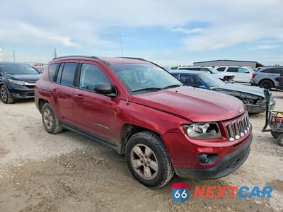 Czwarte zdjęcie samochodu z boku: 2016 JEEP COMPASS SPORT VIN:1C4NJCBBXGD806238 - miniatura