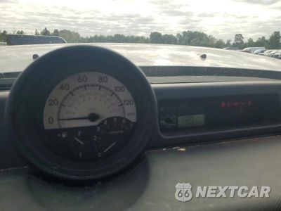 Zdjęcie 9 z 12 samochodu: 2005 SCION XB BASE VIN:JTLKT324X50211915 - miniatura
