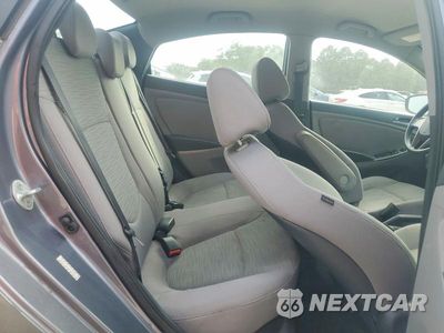 Zdjęcie 10 z 12 samochodu: 2017 HYUNDAI ACCENT SE VIN:KMHCT4AE0HU269542 - miniatura