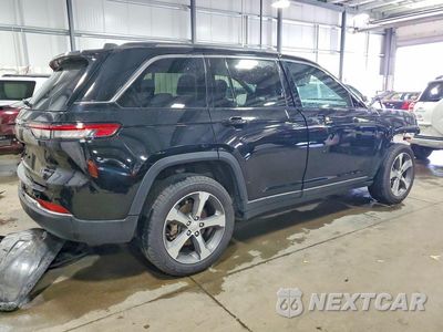 Trzecie zdjęcie samochodu z tyłu: 2023 JEEP GRAND CHEROKEE LIMITED VIN:1C4RJHBG7PC530472 - miniatura