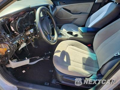Zdjęcie 7 z 13 samochodu: 2011 KIA OPTIMA LX VIN:KNAGM4A78B5120539 - miniatura