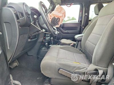 Zdjęcie 7 z 12 samochodu: 2012 JEEP WRANGLER SPORT VIN:1C4AJWAGXCL198508 - miniatura