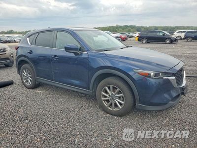 Czwarte zdjęcie samochodu z boku: 2023 MAZDA CX-5 SELECT VIN:JM3KFBBM1P0213303 - miniatura