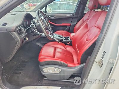 Zdjęcie 7 z 13 samochodu: 2015 PORSCHE MACAN S VIN:WP1AB2A53FLB44006 - miniatura