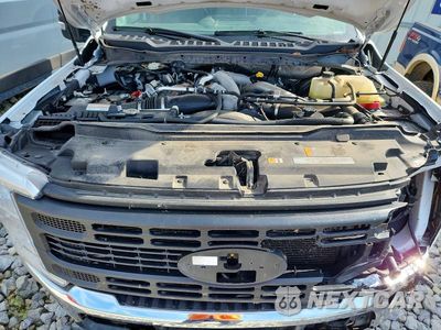 Zdjęcie 11 z 12 samochodu: 2024 FORD F350 SUPER DUTY VIN:1FT8W3BT0REC36917 - miniatura