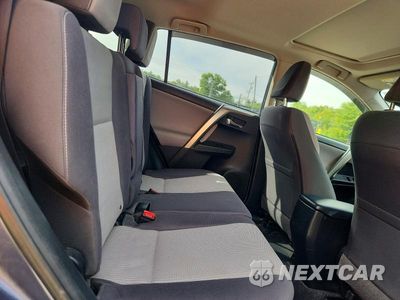 Zdjęcie 11 z 13 samochodu: 2014 TOYOTA RAV4 XLE VIN:JTMRFREV9ED085001 - miniatura