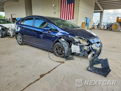 Czwarte zdjęcie samochodu z boku: 2014 TOYOTA PRIUS THREE VIN:JTDKN3DU3E0364719 - miniatura