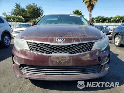 Piąte zdjęcie samochodu w środku: 2016 KIA OPTIMA LX VIN:5XXGT4L33GG015877 - miniatura