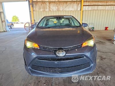 Piąte zdjęcie samochodu w środku: 2018 TOYOTA COROLLA LE VIN:2T1BURHE0JC052401 - miniatura